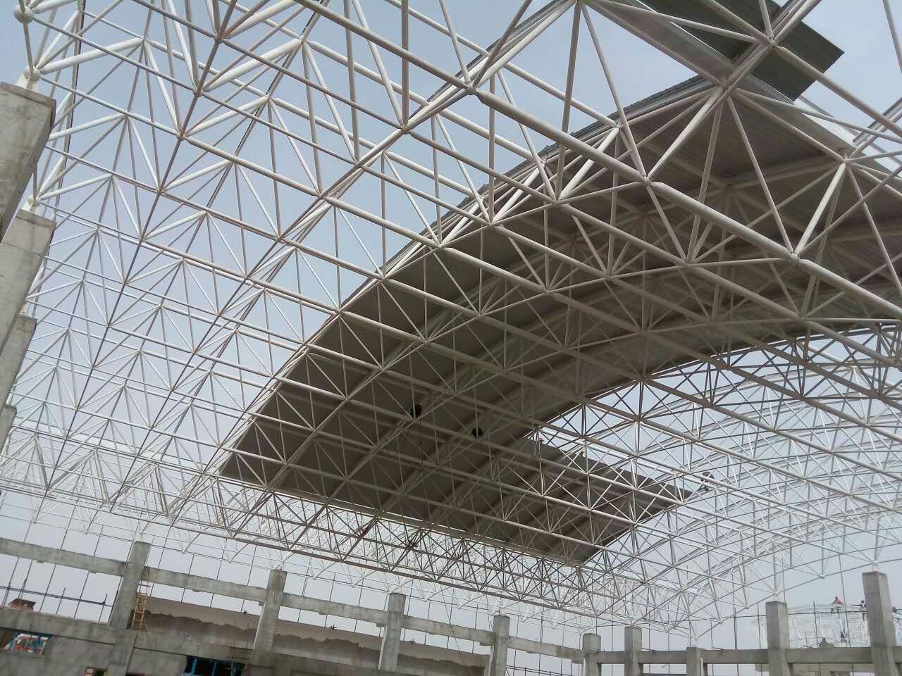 应城一汽网架